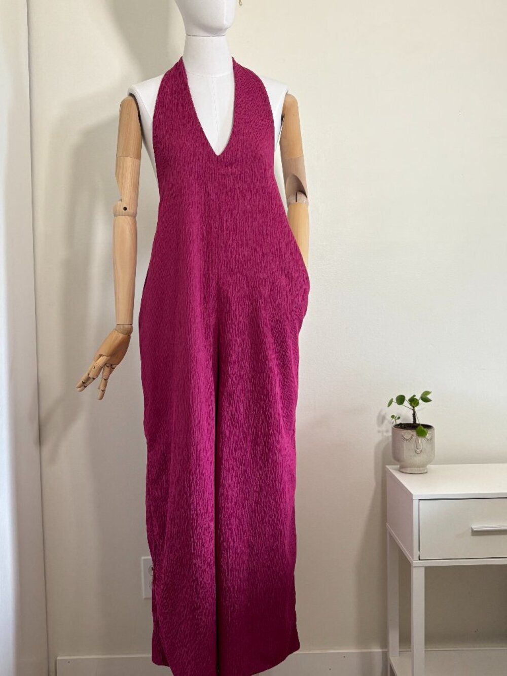 Simons Fuchsia Textured Halter Jumpsuit
